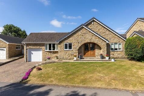 Hawkroyd Bank Road, Netherton, HD4