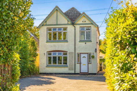 Rollestone Road, SO45