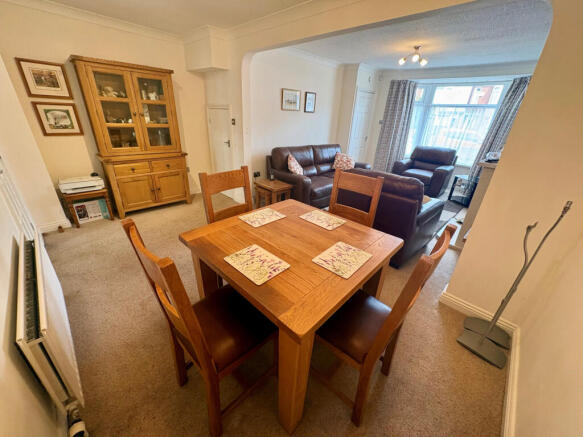 Dining Area into Lounge