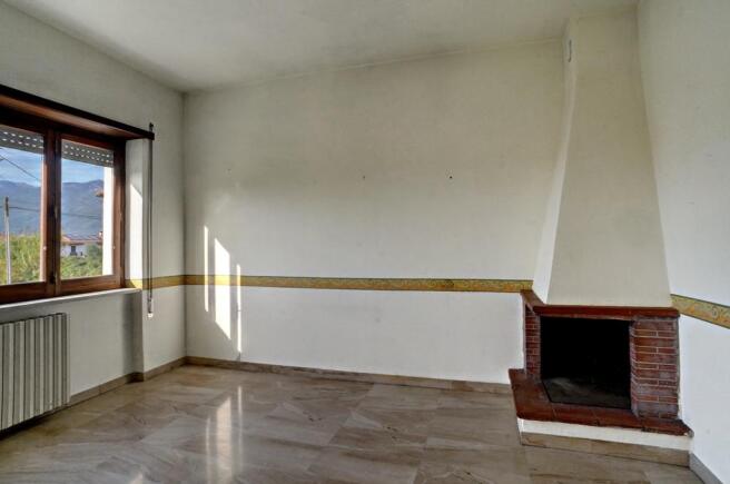 Apt. 1 Dining Room