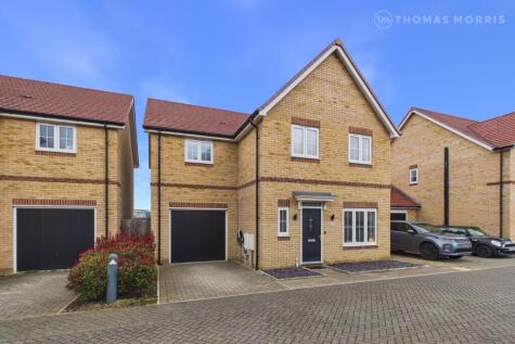 Robinson Gardens, Bassingbourn, Royston, Cambridgeshire, SG8