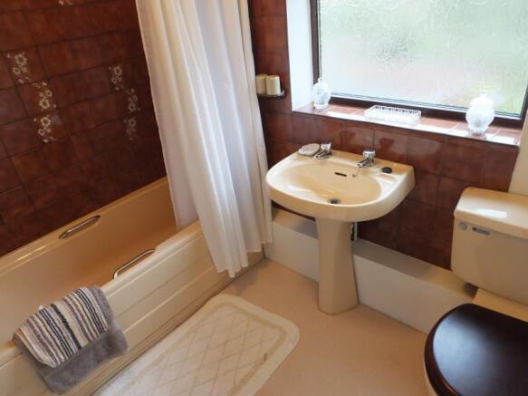 FamilyBathroom