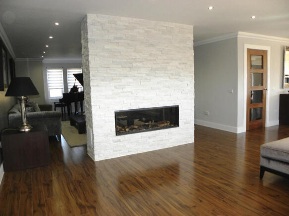 Focal Wall