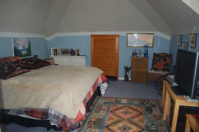 BEDROOM TWO