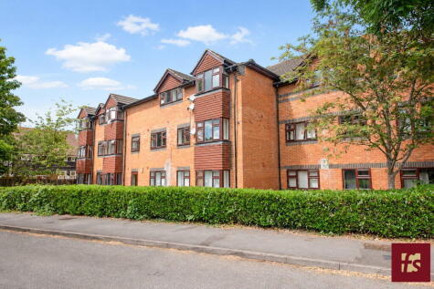 Albert Walk, Crowthorne, RG45 7EB