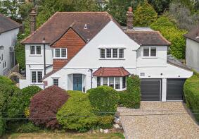 41, Mymms Drive, Hatfield AL9 7AE