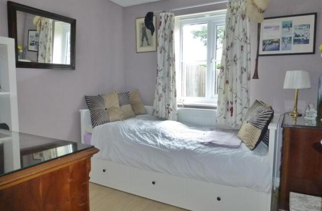 Guest Bedroom/Study