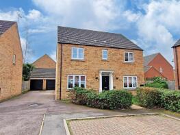 8, Grebe Close, Buckingham MK18 2FZ