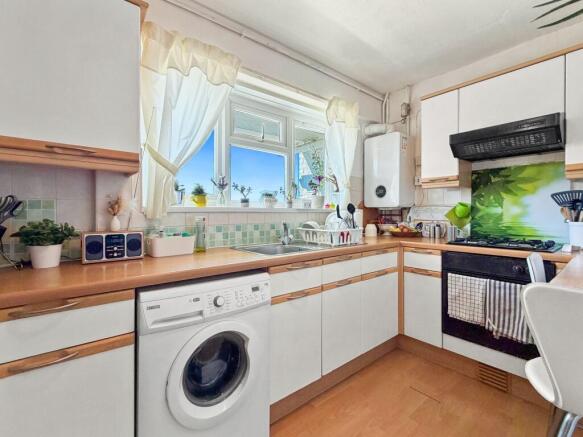Queensway, Brighton, BN2 photo 4