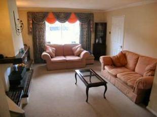 DOWNSTAIRS CLOAKROOM
