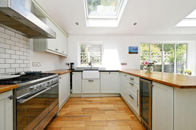 3 bed Detached for sale Image 7