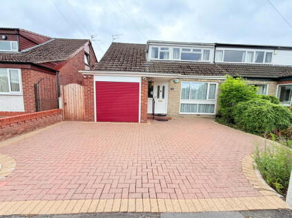 St. Annes Road, Denton, Manchester, M34 3BT