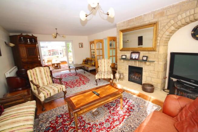 Sitting Room (3) 