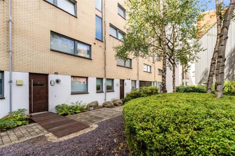 Flat 1, 110 Cowcaddens Road, Glasgow, Glasgow City, G4