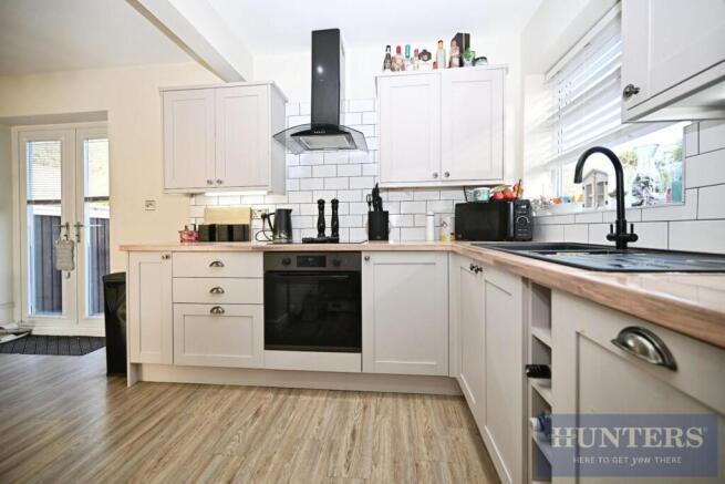 3 bed Semi-Detached for sale Image 5