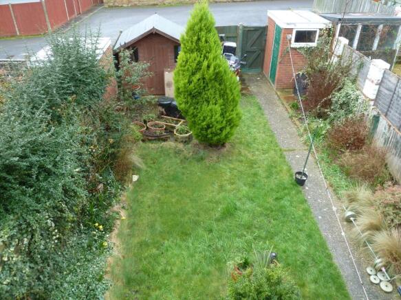 Photo 18