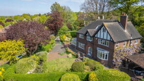 9, Carisbrooke Avenue, Nottingham NG3 5DT