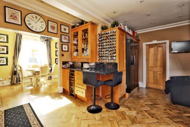 3 bed Detached for sale Image 6