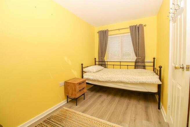 3 bed Detached for sale Image 8
