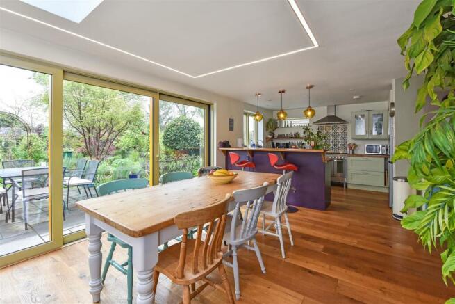 Dining Kitchen