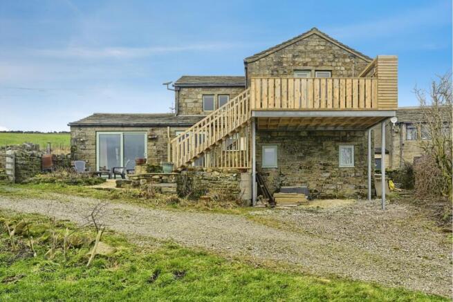 4 bed Detached for sale Image 5