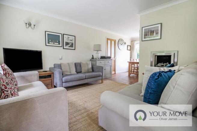 Sitting / Dining Room