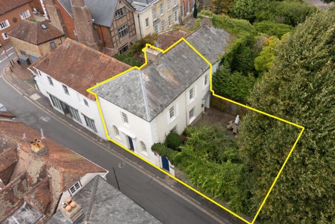 Ryde House, Angel Street, Petworth, GU28 0BG