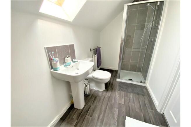 Photo 16