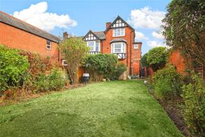 Flat 2, Meadhurst, Queens Place, Ascot SL5 7JA