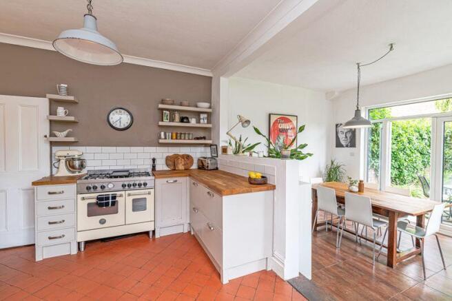 Kitchen & Dining Room
