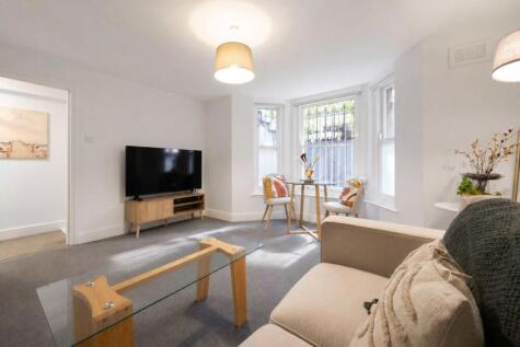 Chesterton Road, North Kensington
