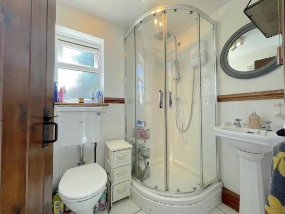 Shower Room.jpeg