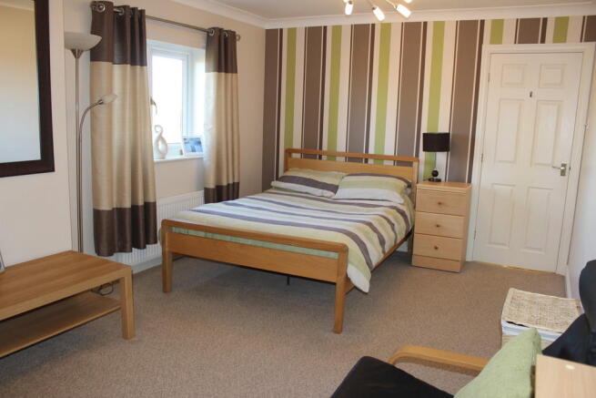 Bed 3(2)