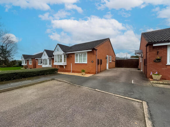 2-bed semi-detached on Ambleside Grove, Coppice Farm, Willenhall, £180,000