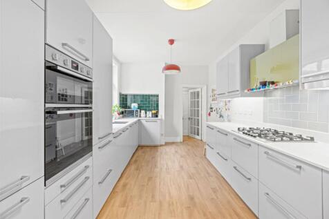 Litchfield Road, Sutton, SM1