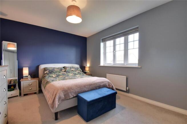 4 bed Detached for sale Image 7