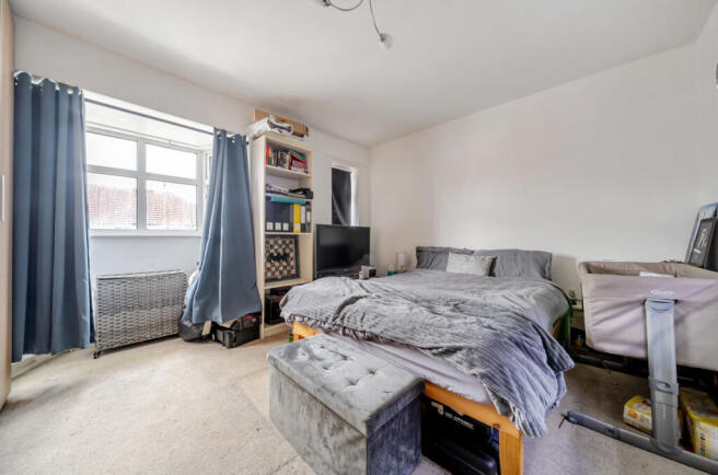 3 bed Terraced for sale Image 6