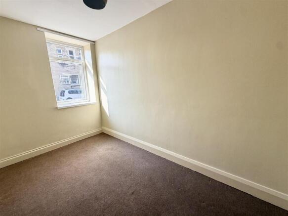 2 bed Flat to rent Image 9