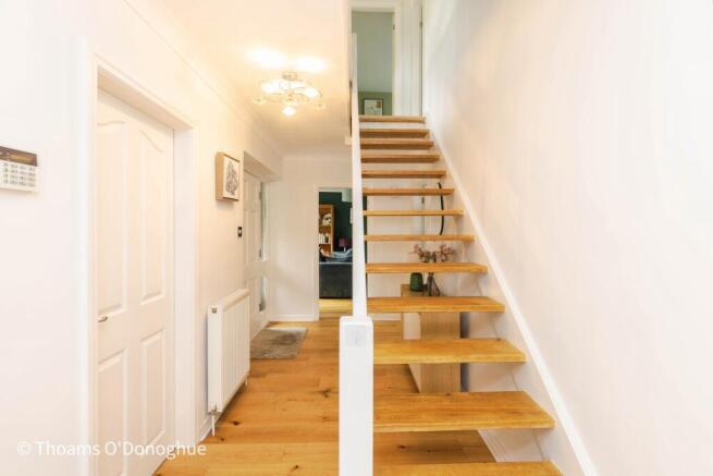 4 bed Detached for sale Image 9