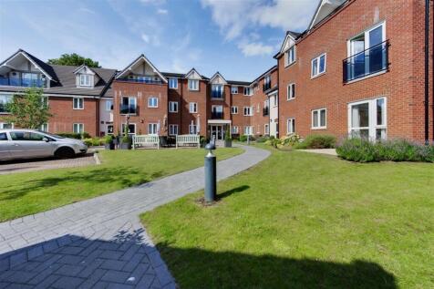 Cedar Avenue, Alsager, ST7