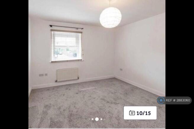 2 bed Terraced to rent Image 12