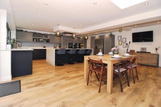 Kitchen Diner