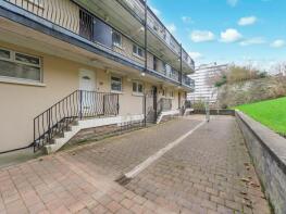Flat 2/2, 27, Drygate, Glasgow G4 0XY