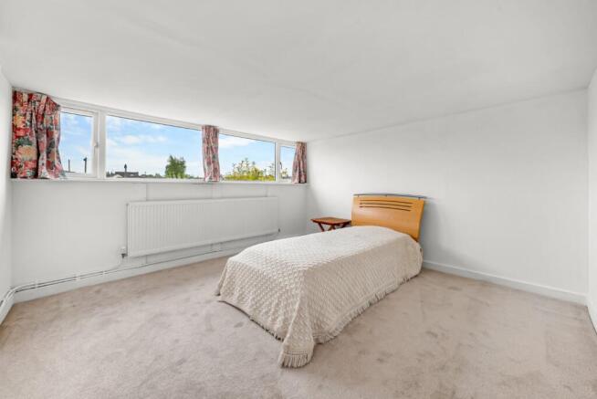 3 bed Bungalow for sale Image 10