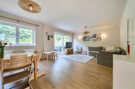 Manor Road, Barnet, EN5