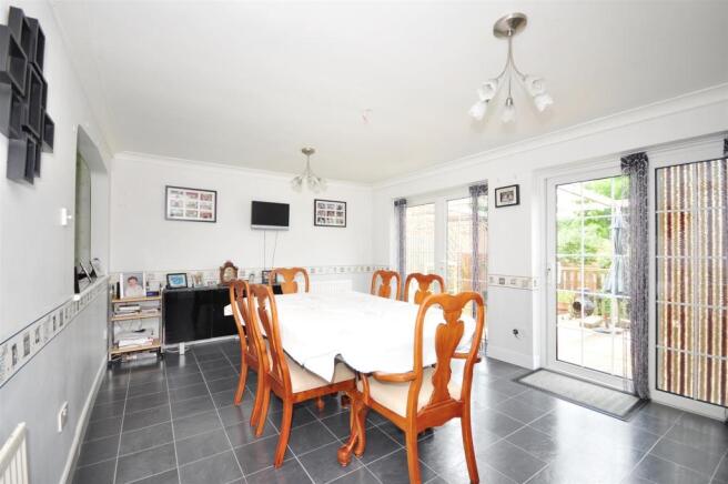 Breakfast Room