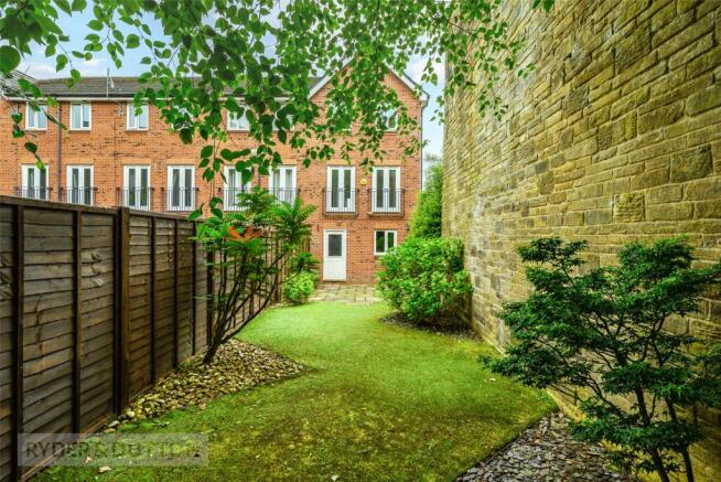 4 bed End of Terrace for sale Image 2