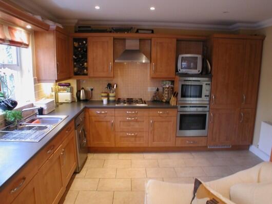 Kitchen pic 2