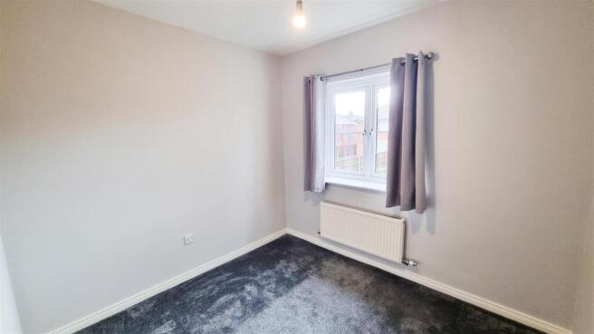 3 bed Terraced for sale Image 7