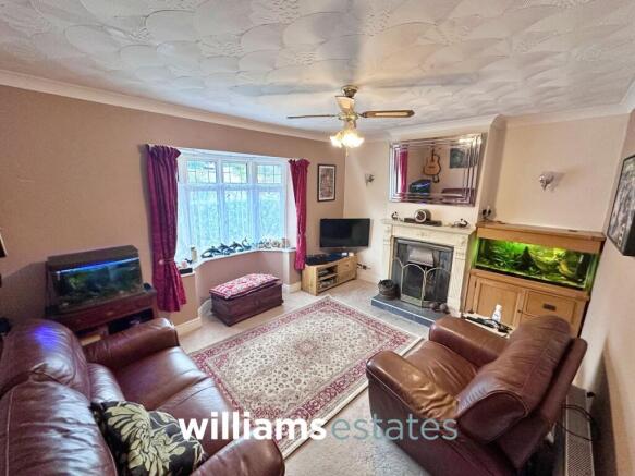 Holway Road, Holywell, CH8 photo 4